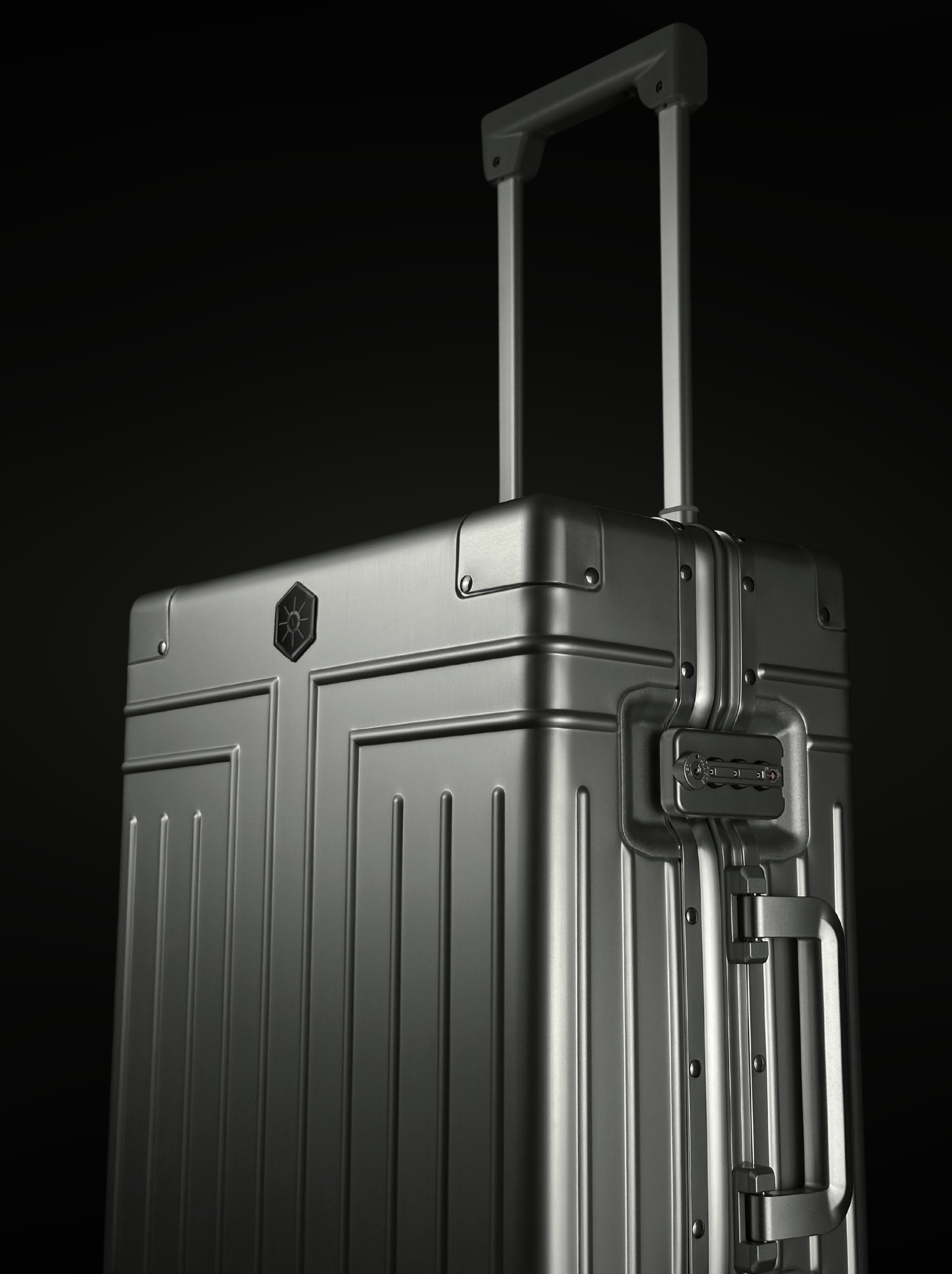 files/nimbus-aluminium-carry-on-silver-down-side-view.png