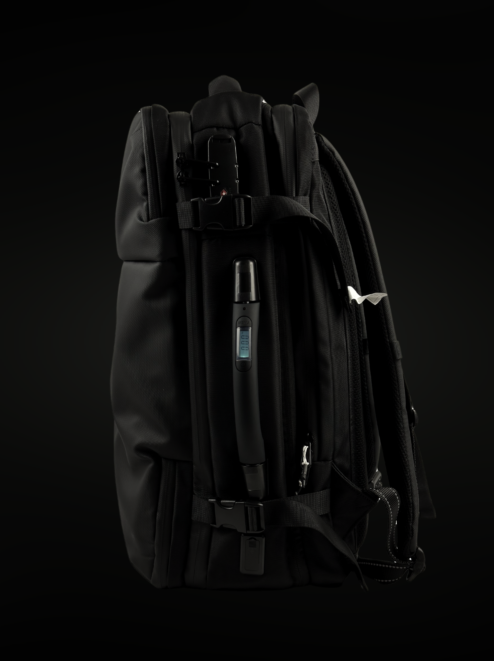 files/vaultvac-nomad-backpack-side-view.png